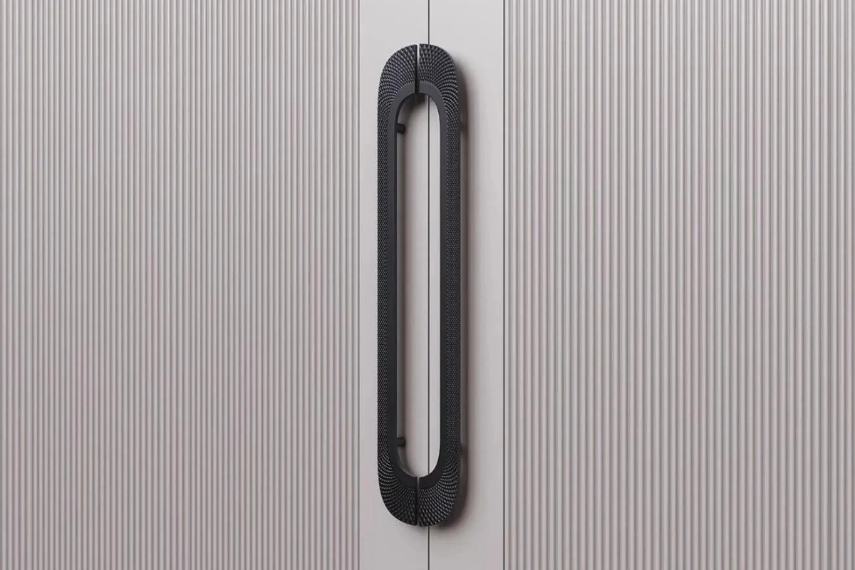 Elegant and Durable Aluminum Alloy Handles for Modern Windows and Doors